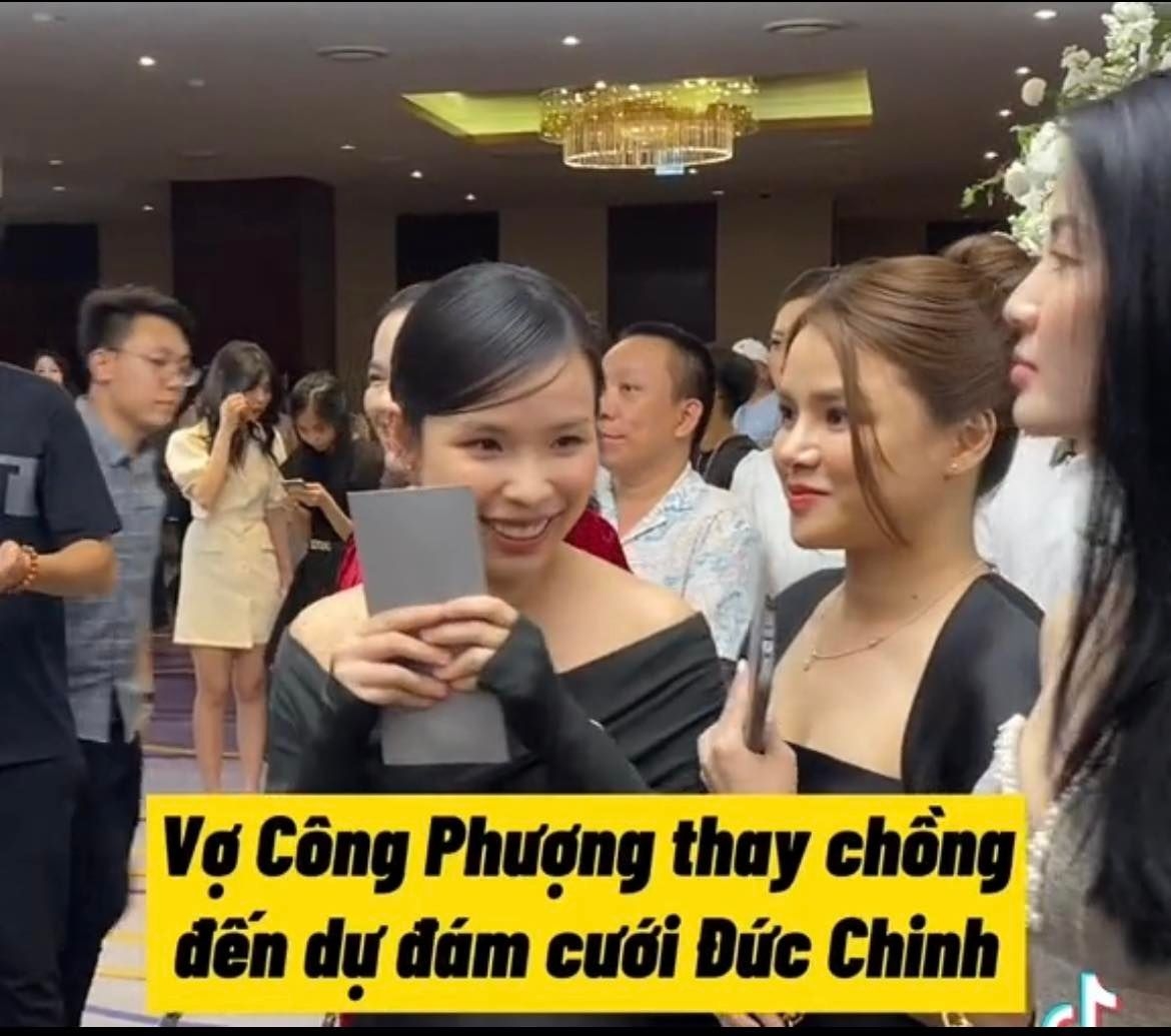 Hòa Minzy xinh đẹp dự đám cưới Hà Đức Chinh, giáp mặt vợ Công Phượng?