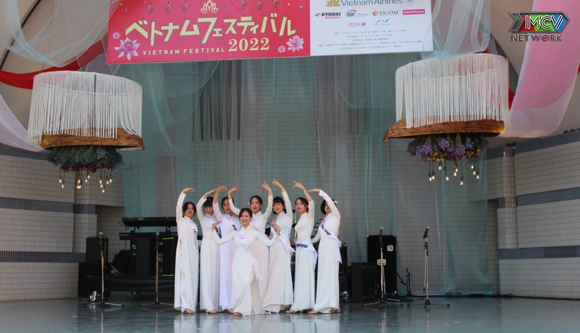 Vietnam Festival 2022 (Nhật Bản): hội tụ dàn sao hot, tiếp đón 150 nghìn lượt khách Vietnam Festival 2022 (Nhật Bản): hội tụ dàn sao hot, tiếp đón 150 nghìn lượt khách