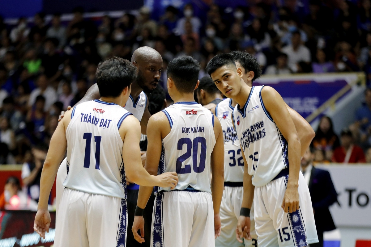 Hanoi Buffaloes tái hiện lịch sử, vào chung kết giải bóng rổ chuyên nghiệp VN
