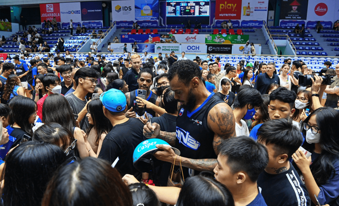 Hanoi Buffaloes tái hiện lịch sử, vào chung kết giải bóng rổ chuyên nghiệp VN