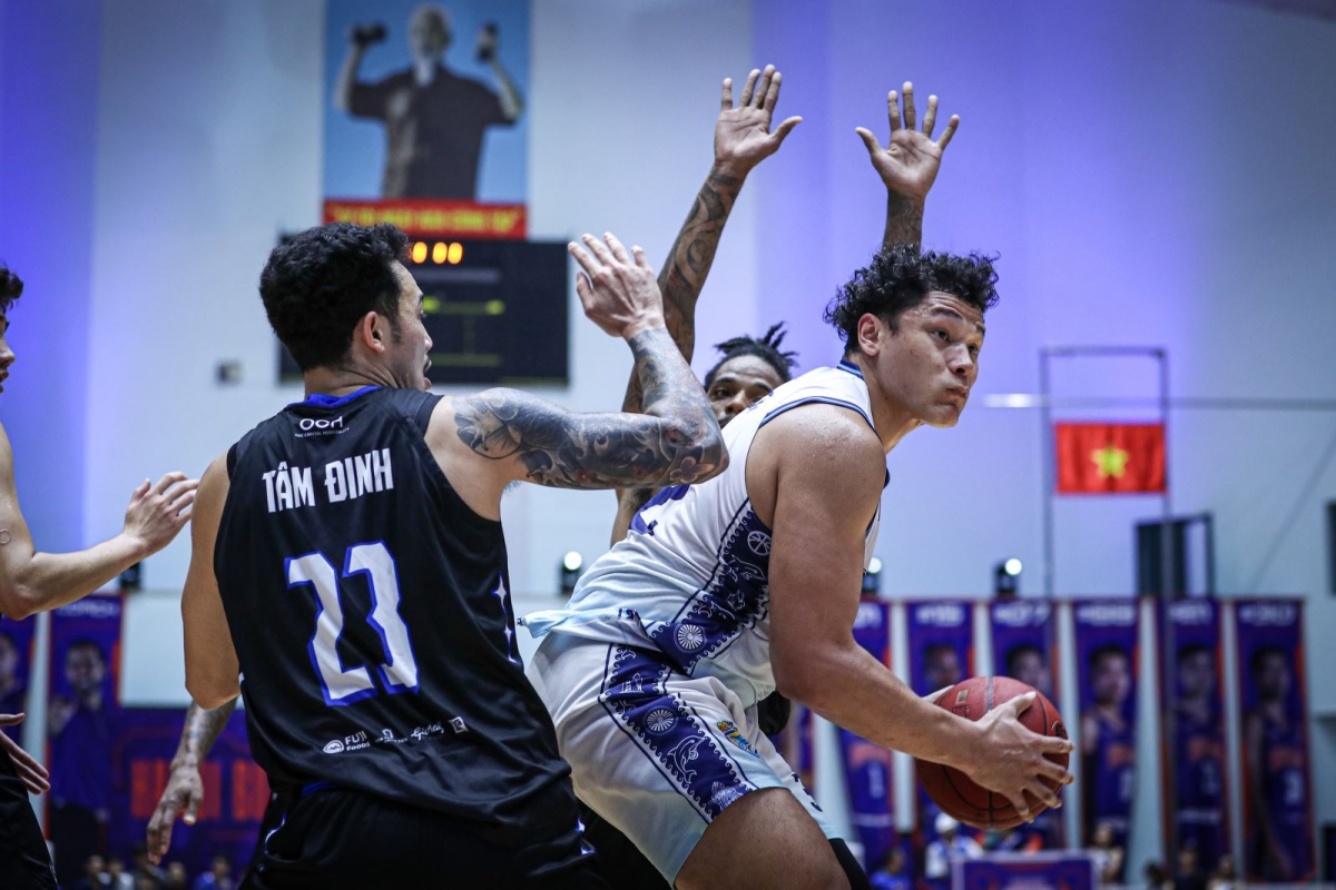 Hanoi Buffaloes tái hiện lịch sử, vào chung kết giải bóng rổ chuyên nghiệp VN