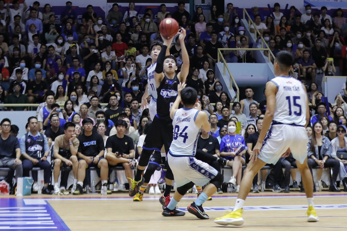 Hanoi Buffaloes tái hiện lịch sử, vào chung kết giải bóng rổ chuyên nghiệp VN