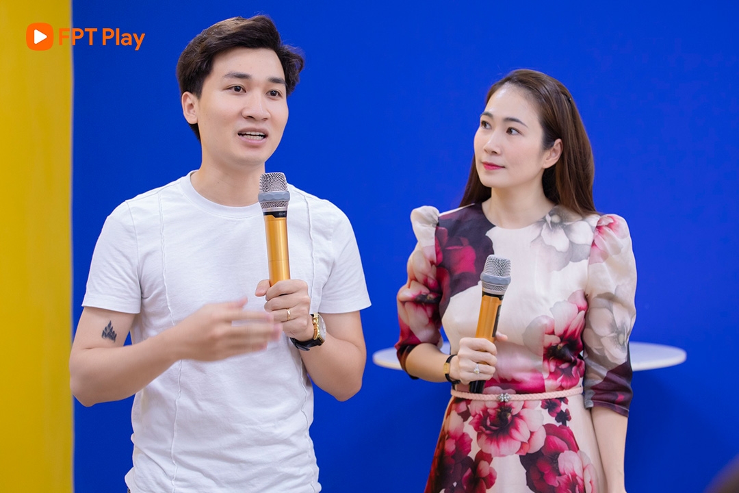 Duy Khương, Võ Tấn Phát, Võ Đăng Khoa tung chiêu bán hàng tại chương trình Vietnam Livestream Idol